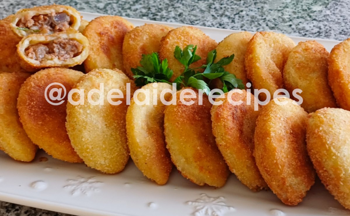 Rissóis de Carne | Receita Deliciosa!