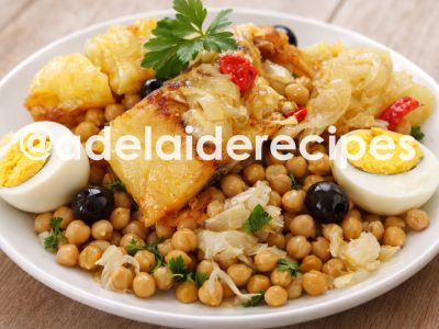 Bacalhau Assado com Grão de Bico | Receita Tradicional Portuguesa