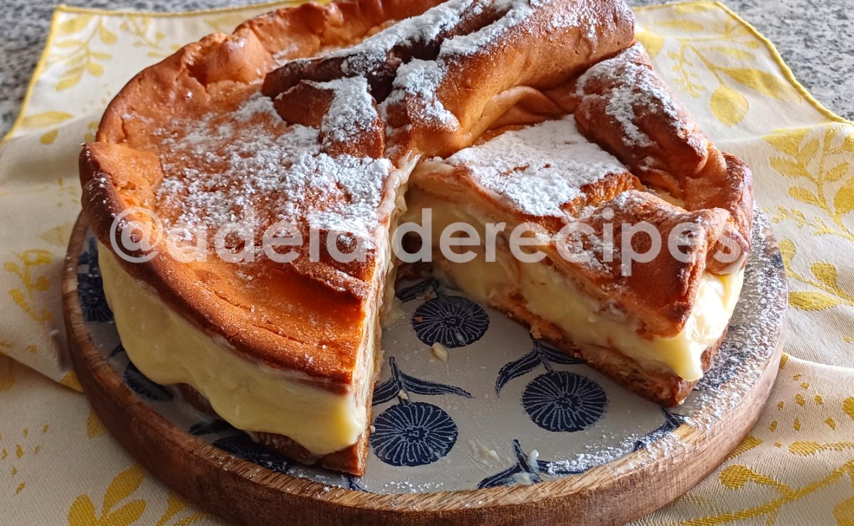Éclair Cake - Karpatka | Delicious and Easy Recipe