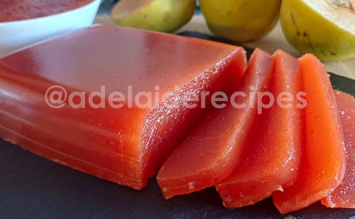 Homemade Quince Jam | Easy and Delicious Traditional Portuguese Recipe
